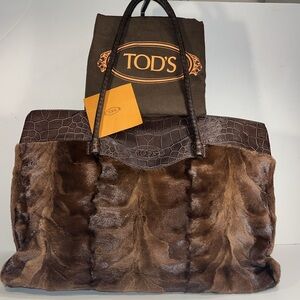 Auth. Vintage Tod’s Brown Alligator & Mink ~ Limited Edition Exotic Skin Handbag